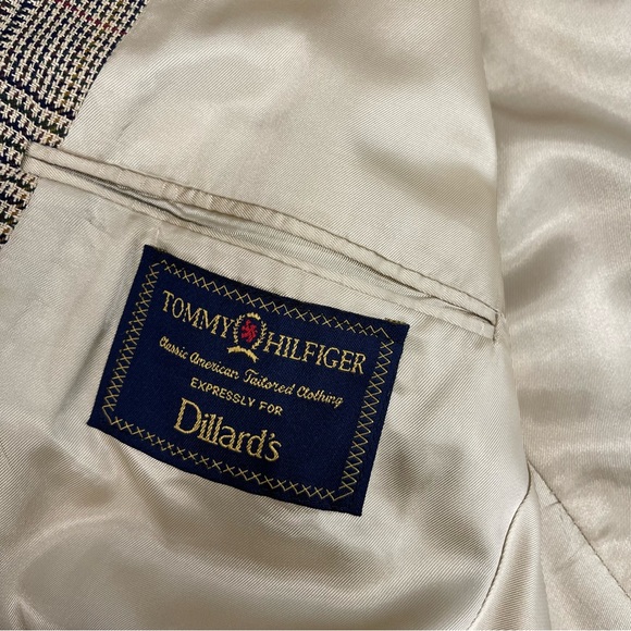 Tommy Hilfiger Men’s Plaid Two Button Blazer Size 40R - Picture 4 of 11